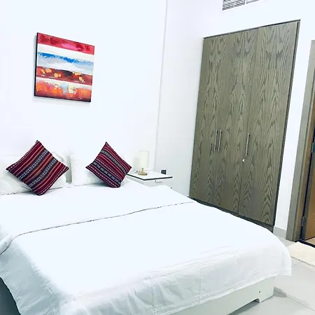 Deluxe One Bedroom Apartment For Rent In Dubai Al Barsha South Exterior foto